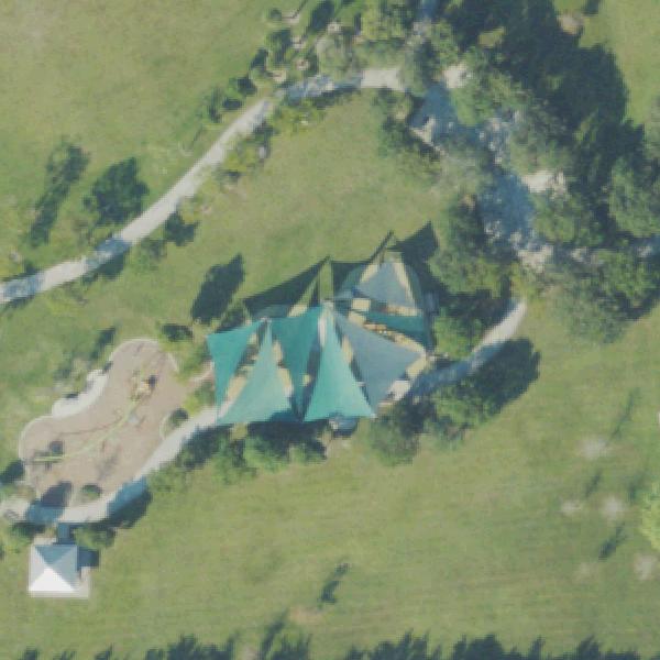 Aerial view of Eden Lakes Park