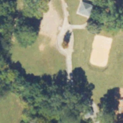 Aerial view of Lake Court Park