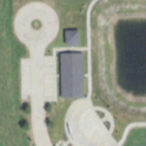 Aerial photo of Lake Park Pavilion, Colonnade with Splash Pad