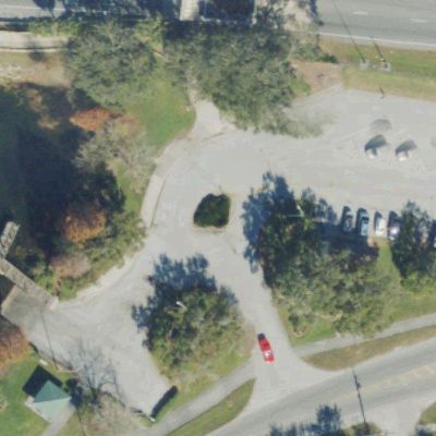 Aerial photo of Lake Underhill Park