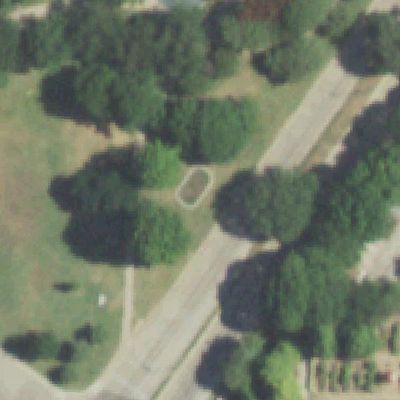 Aerial view of Les Lacs Park