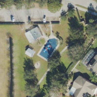 Aerial view of Long Lake Park