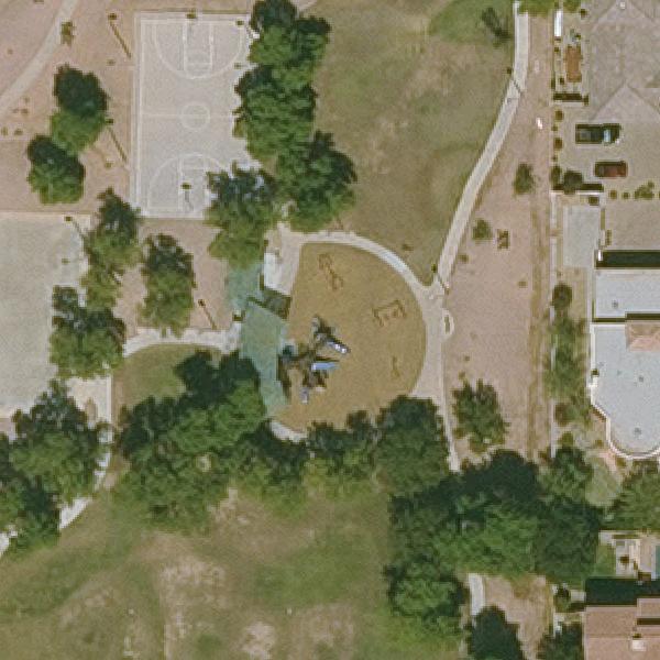 Aerial view of Pequeño Park