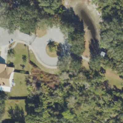 Aerial view of River Woods Park