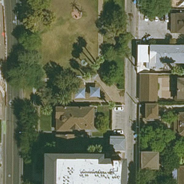 Aerial view of Roosevelt Mini Park