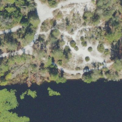 Aerial photo of Shadow Bay Park