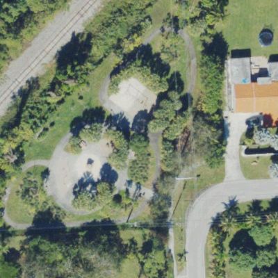 Aerial view of Sunkist Estates Park