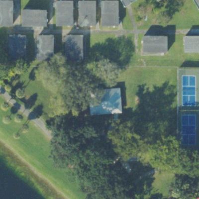 Aerial view of Water Oaks Playground