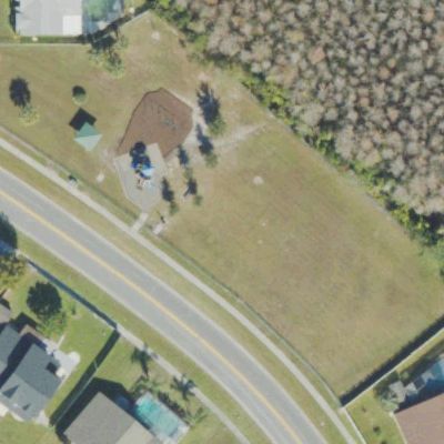 Aerial view of Waters Edge Community